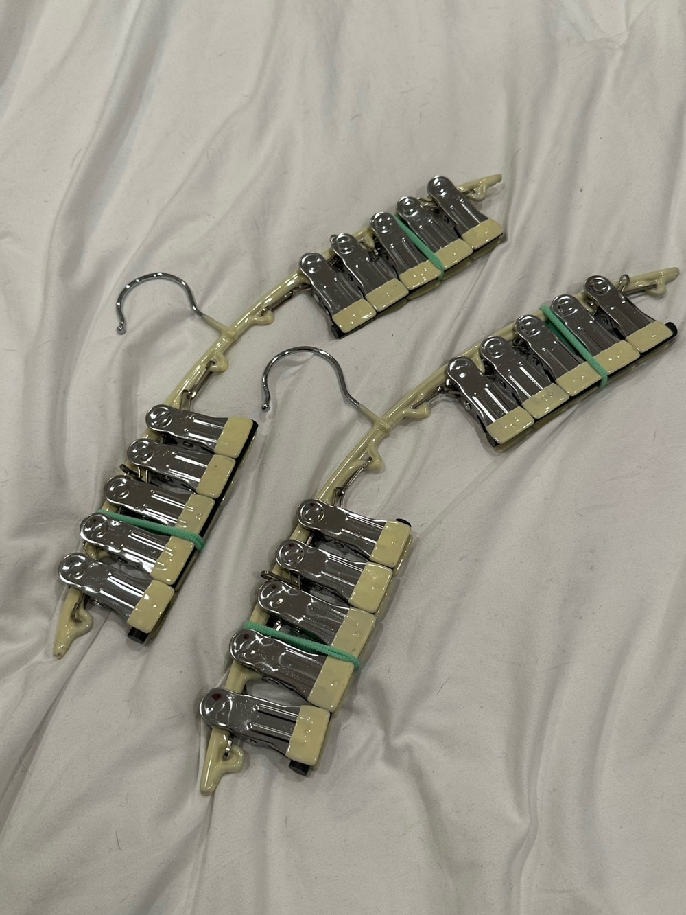NWOT Beige and Silver Multi-Clip Hangers for Small Items